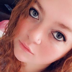 Meet your Posher, Lacy